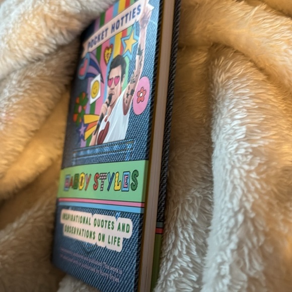 HARRY STYLES Pocket Hotties mini book of inspirational quotes - Picture 5 of 5